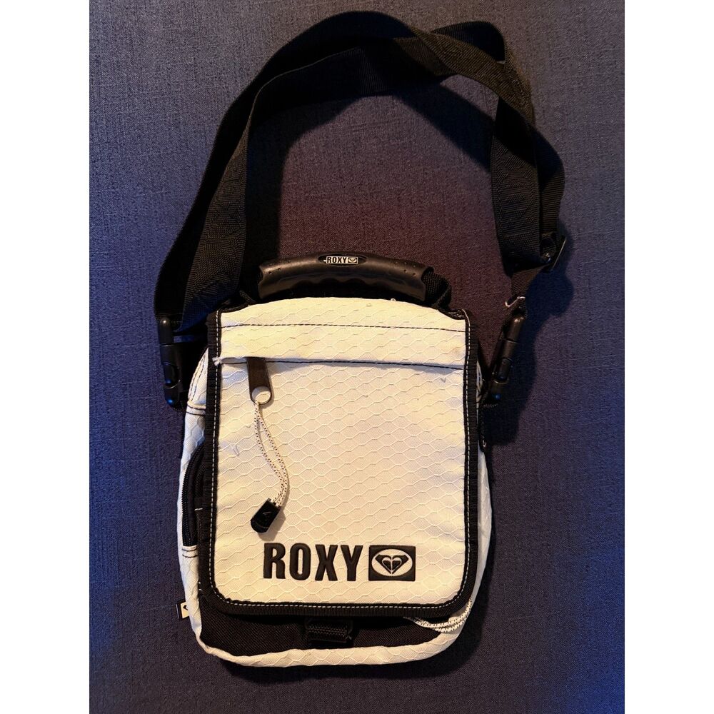Vintage Roxy Y2K Crossbody Bag Molded Handle Black White Ripstop